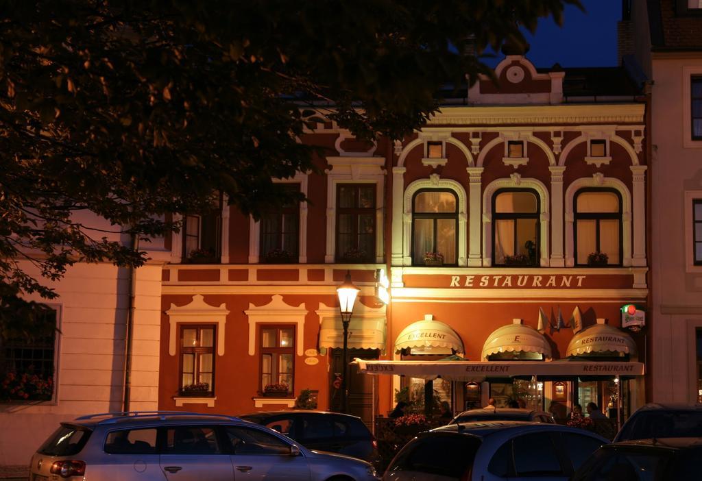 Hotel Excellent Kroměříž Dış mekan fotoğraf
