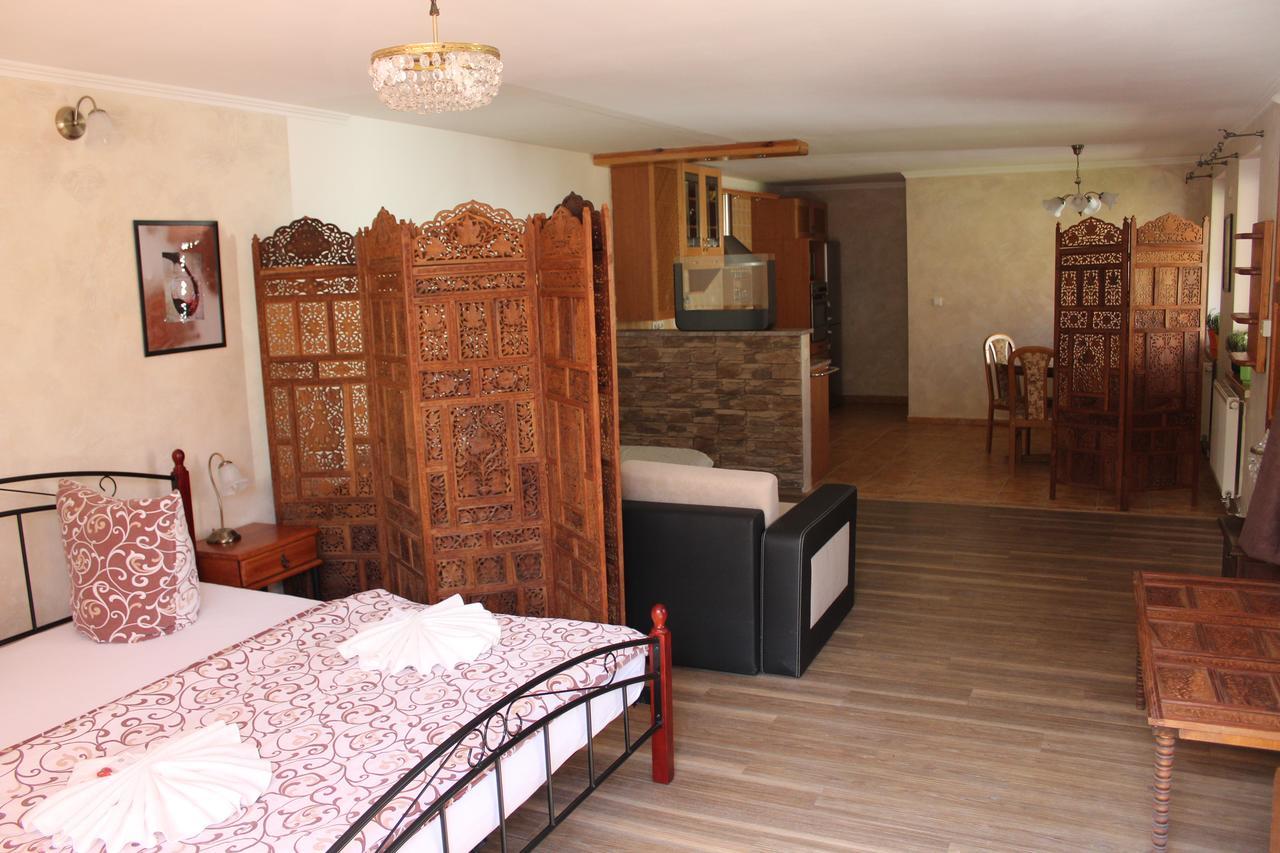 Hotel Excellent Kroměříž Dış mekan fotoğraf