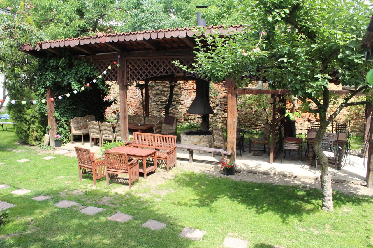 Hotel Excellent Kroměříž Dış mekan fotoğraf